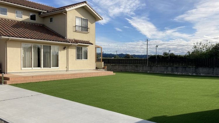 人工芝・防草シート雑草対策工事