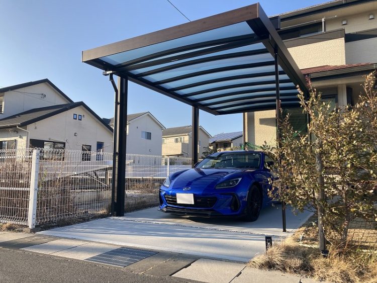 カーポートアゼスト