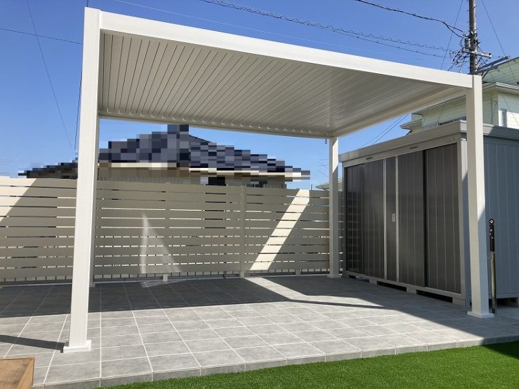 ハマニグリーンパーク　タカショー　パティオムーヴ　ルーバー閉施工例