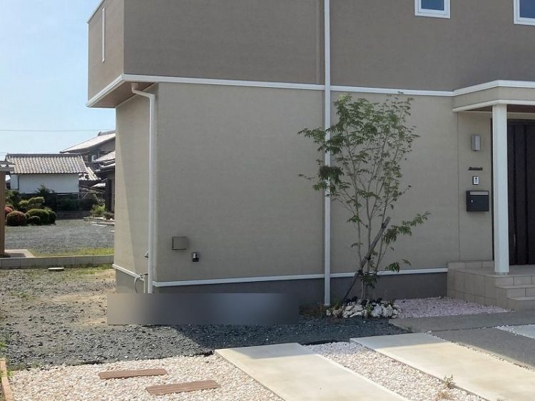 雑草対策　舗装材　プラーガ　防草シート　浜松市外構工事