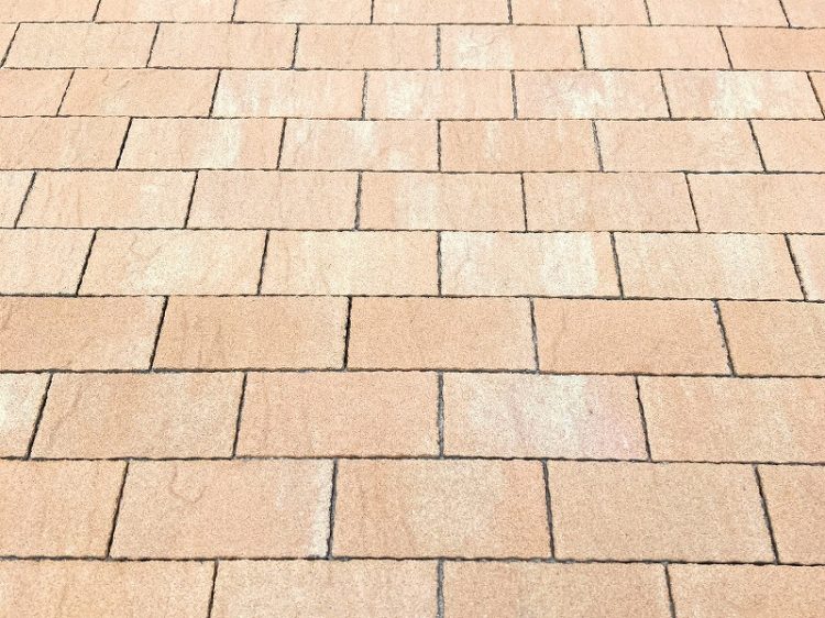 プラーガブリック　プラドオレンジ　施工写真