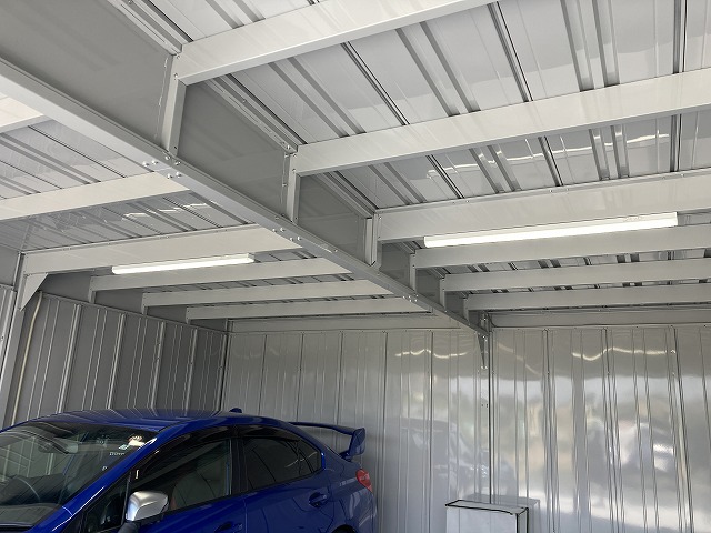 ガレージ照明器具