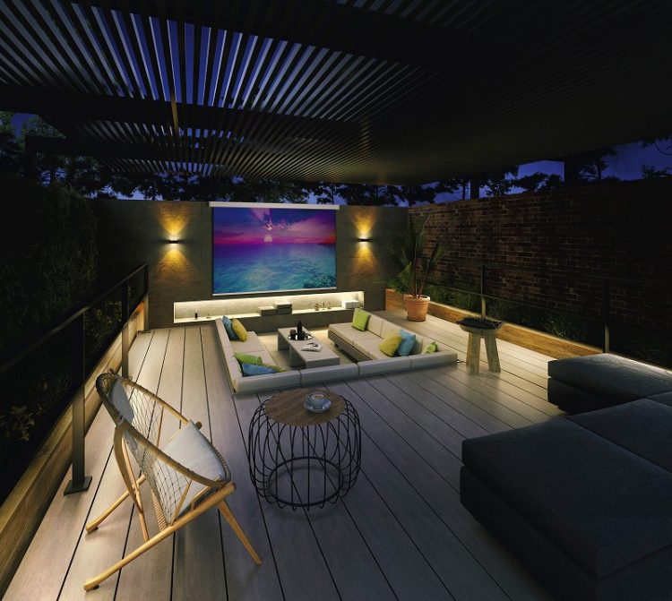 一家団欒　ヴィラウッド