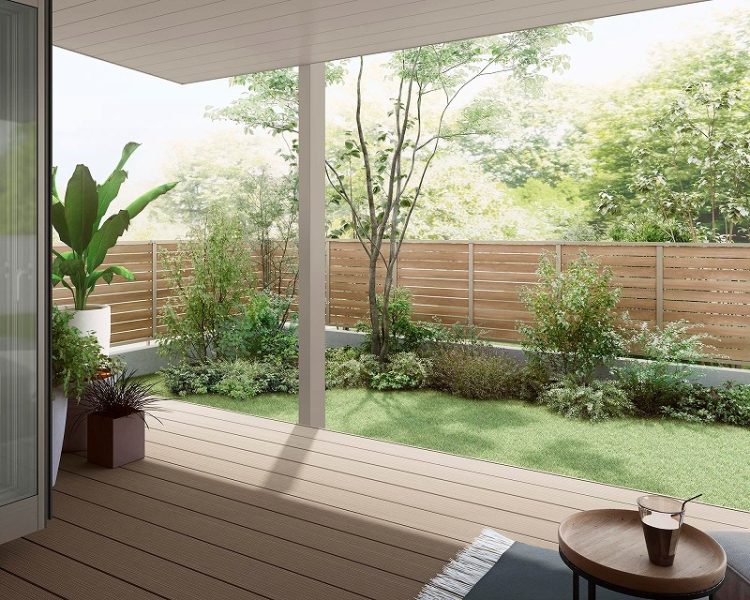 ウッドデッキでお庭を楽しみましょう　袋井市ハマニグリーンパークからのご提案