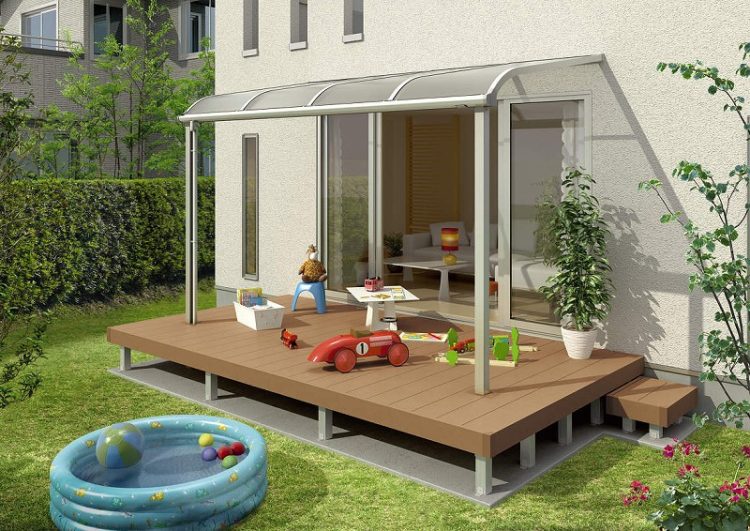 お子様の遊びスペース　リウッドデッキ