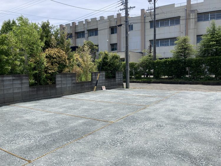 雑草地　駐車場工事