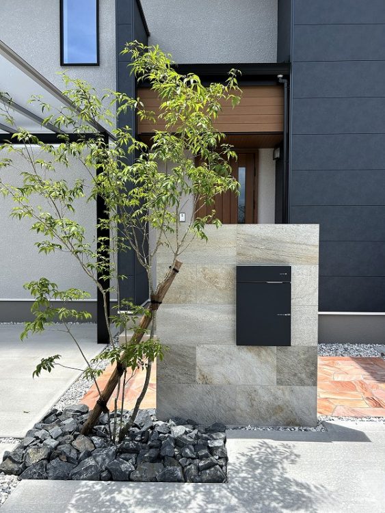 スカイリードやヴィラウッドを使った外構