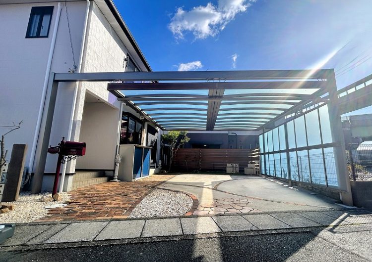 カーポートの老朽化を機にリフォーム！三協アルミU.スタイル アゼストで快適に。【浜松市リフォーム施工事例】