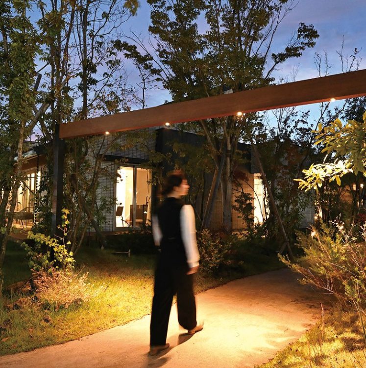 おしゃれで経済的なガーデンライト おすすめ3選