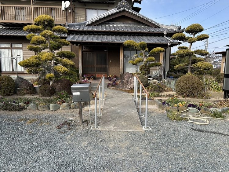 てすり
