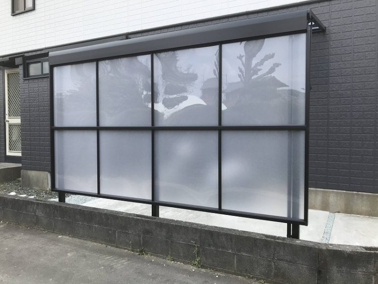 自転車置き場　（全面パネル）