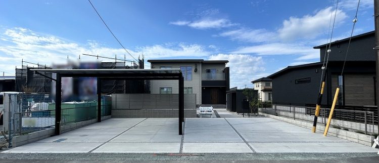 広々とした駐車場とお庭を両立　浜松市の新築外構