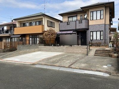 浜松市外構リフォーム工事　ブロックを解体して駐車場を広げました