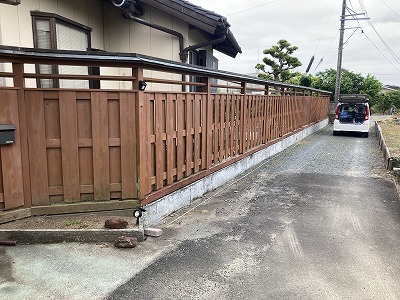 古くなった和風木製板塀から目隠しフェンスへのリフォーム・リノベーション　磐田　浜松　袋井