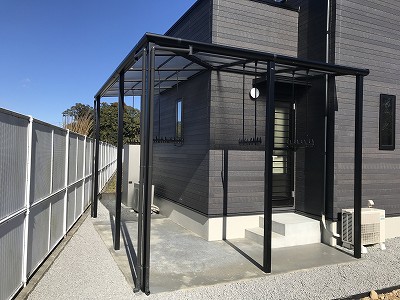 磐田市のテラス工事はハマニグリーンパークにお任せください　三協アルミ　レボリューＡ型