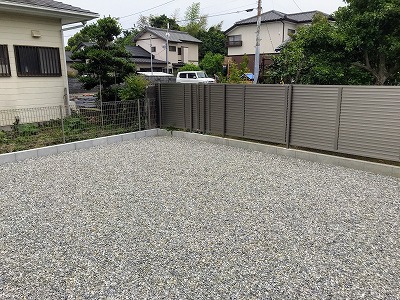 駐輪スペースをプラスした物置を設置　浜松市